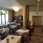 Отель Terme Belvedere 2*